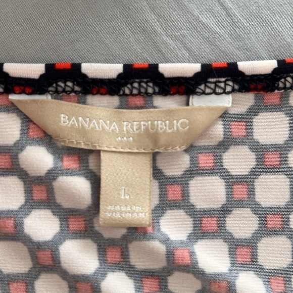 Banana Republic Sleeveless Top Size Large - Picture 5 of 6